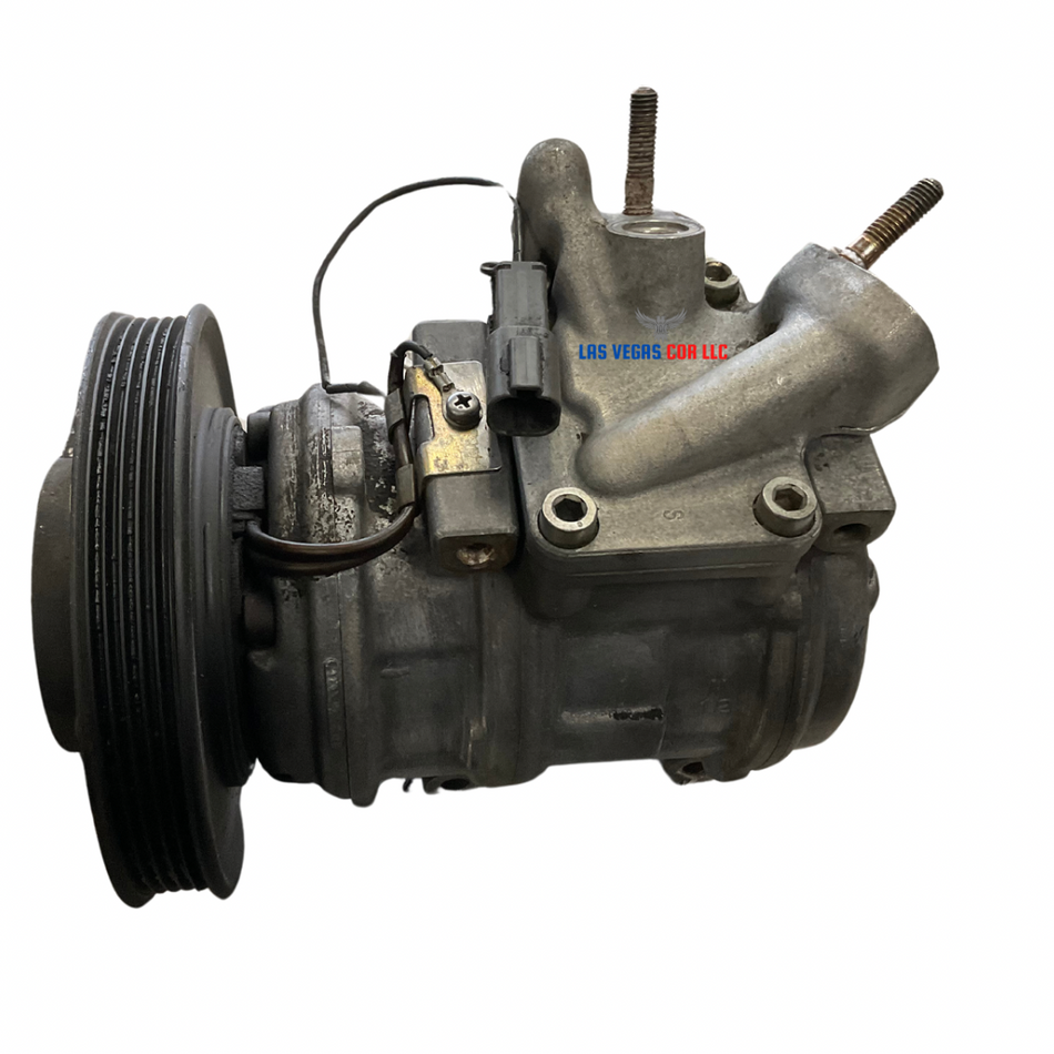 The compressor is compatible with 1990-1993 Honda Accord 2.2L 4-Cylinder models, featuring a 10PA17C design with 5 grooves 